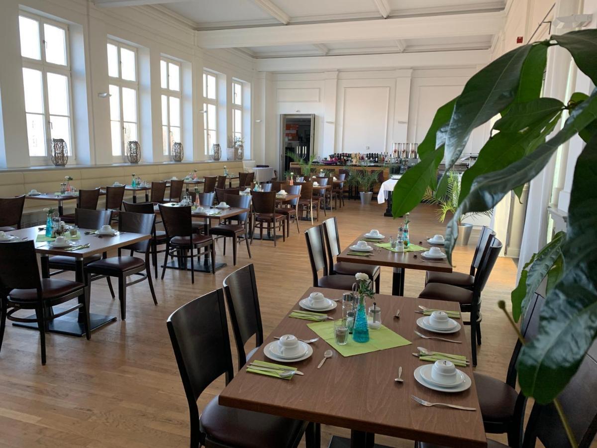 Parkhotel Putbus - Renoviert Seit Februar 2025 Dış mekan fotoğraf